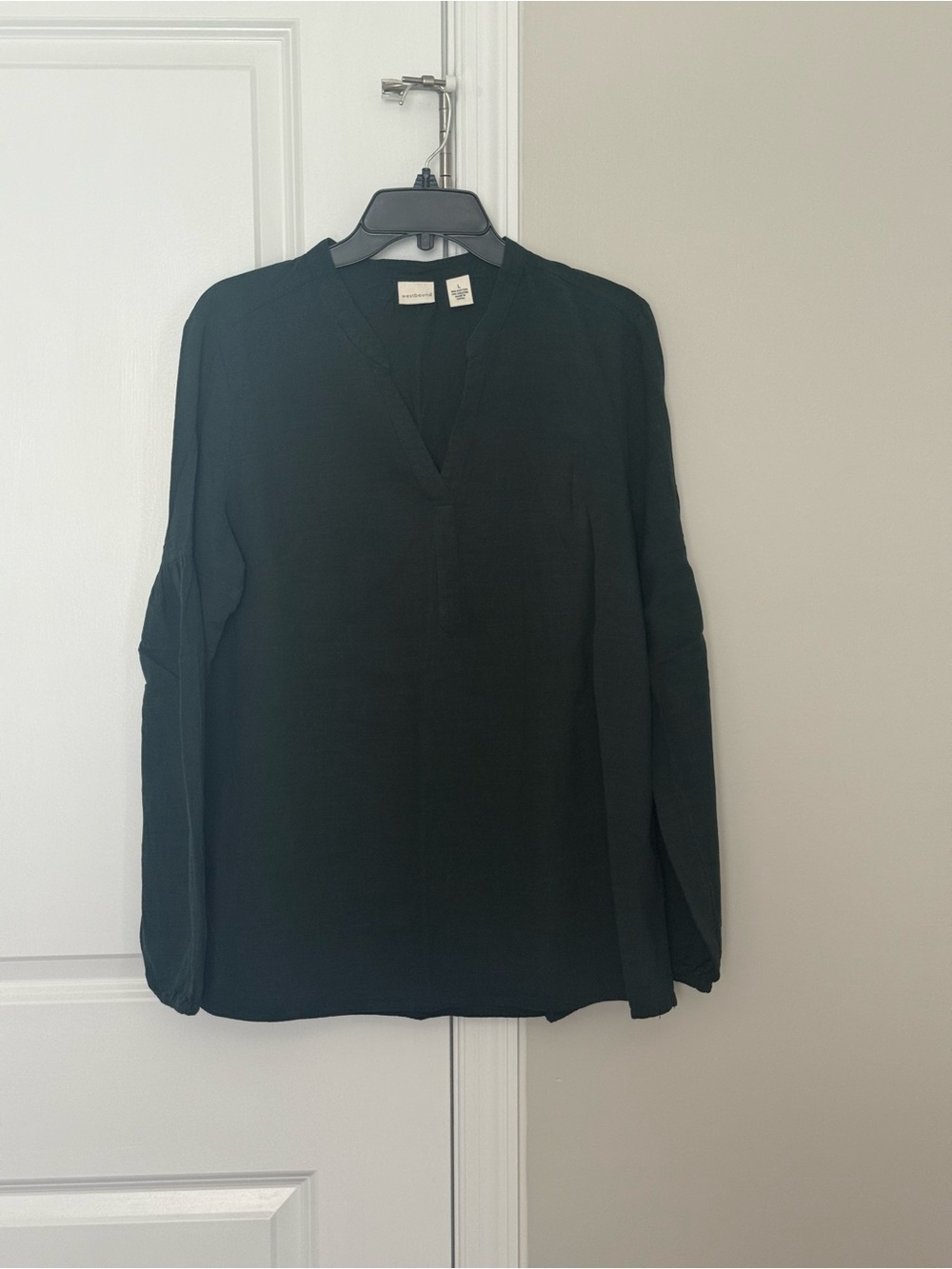 Westbound Black V-Neck Long Sleeve Blouse